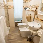 Covo Di Levante, Terre Marine 3*