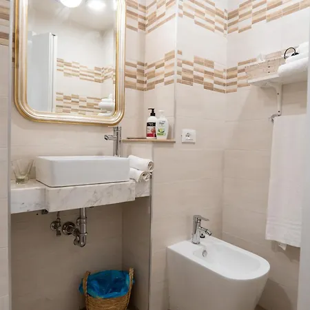 Affittacamere Covo Di Levante 3*