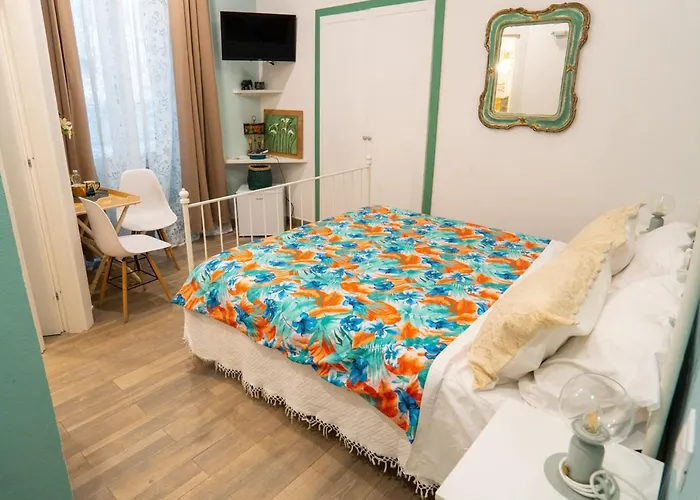 Guest house Covo Di Levante 3*