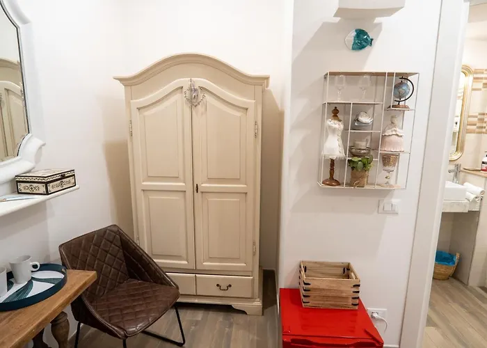 Covo Di Levante Guest house 3*