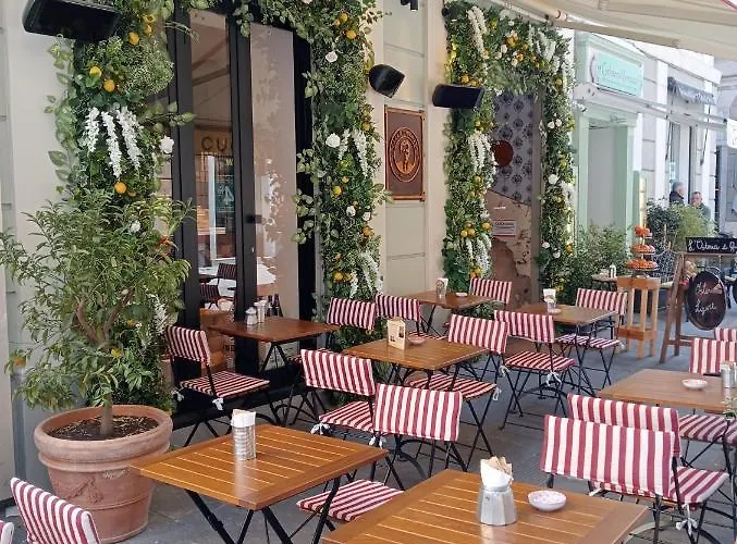 Covo Di Levante 3* La Spezia